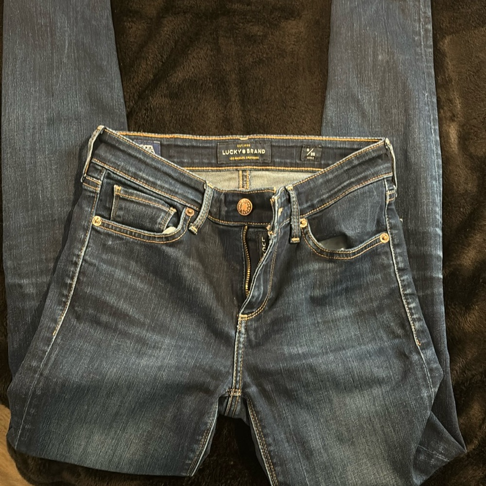 Lucky Jeans